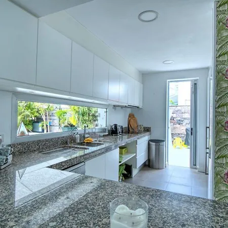 Villa 5br Zen - What'app - 0034-656-619-782 - For Reservations! Costa Adeje (Tenerife)